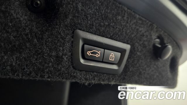 BMW 5-Series 2014 — photo 19