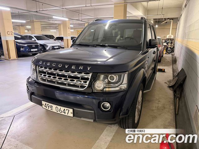 Land Rover Discovery 2016 — photo 1