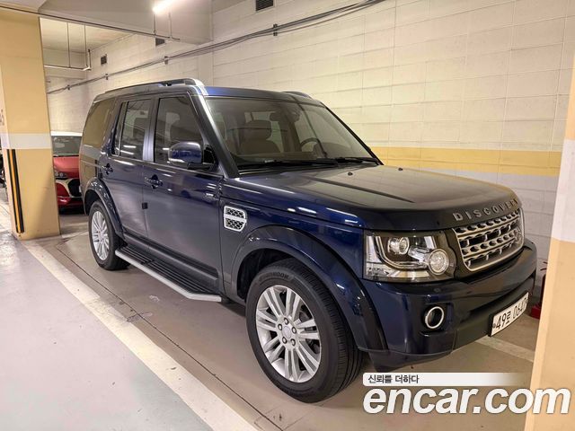Land Rover Discovery 2016 — photo 3