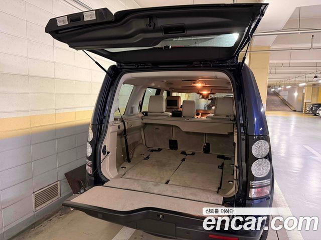 Land Rover Discovery 2016 — photo 6