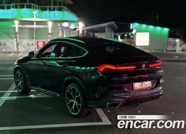 BMW X6 2021 — photo 2