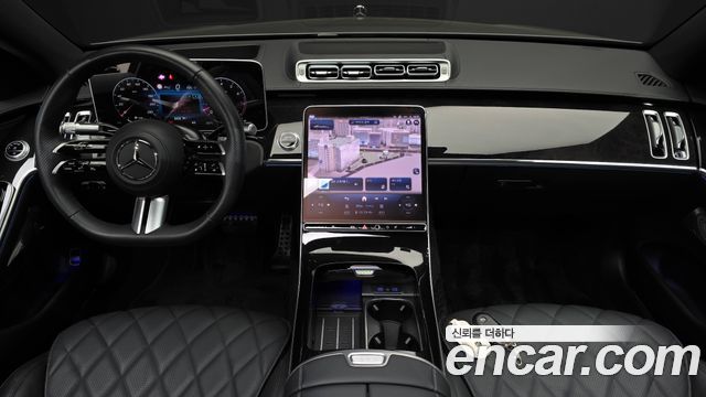 Mercedes-Benz S-Class 2024 — photo 10