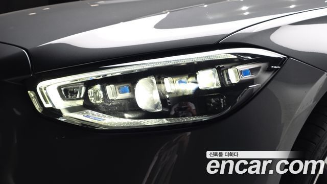 Mercedes-Benz S-Class 2024 — photo 8