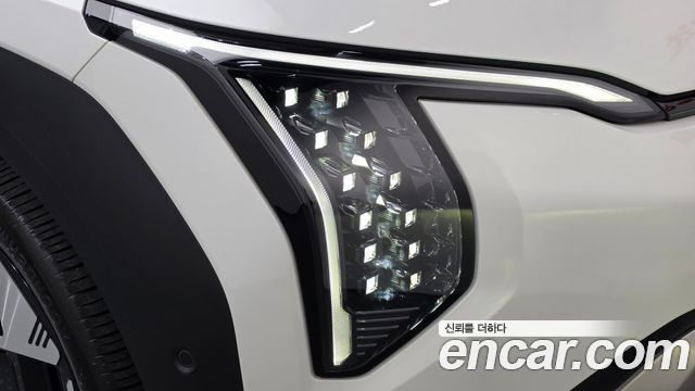 Kia EV3 2025 — photo 8