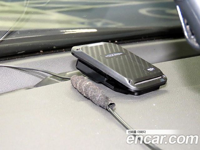 Hyundai AVANTE 2019 — photo 17