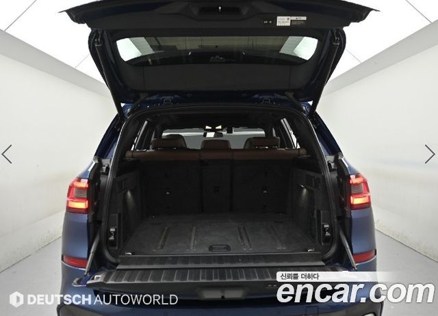 BMW X5 2021 — photo 19