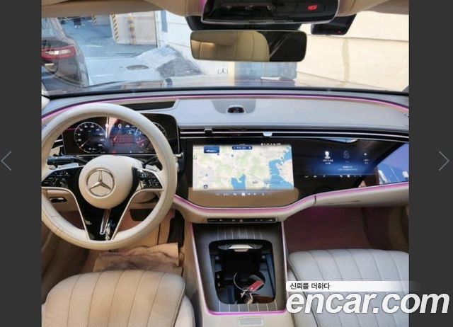 Mercedes-Benz E-Class 2024 — photo 3