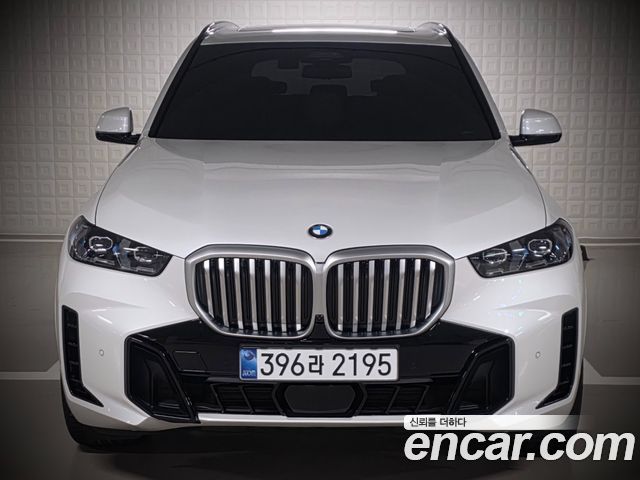 BMW X5 2026 — photo 2