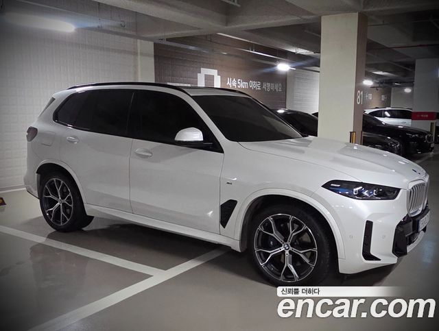 BMW X5 2026 — photo 3