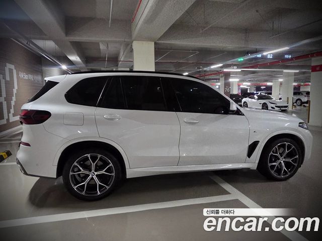 BMW X5 2026 — photo 4