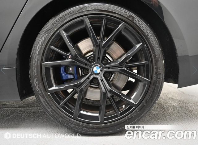 BMW 5-Series 2022 — photo 5