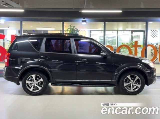 KG Mobility Rexton 2017 — photo 3