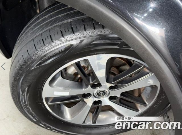 KG Mobility Rexton 2017 — photo 20