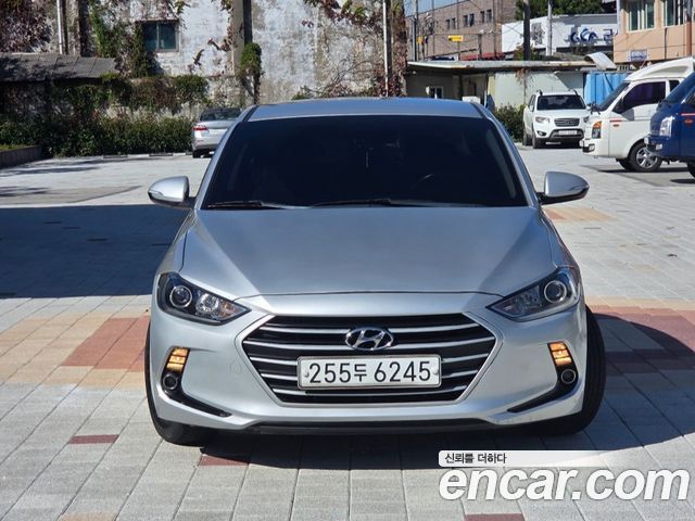 Hyundai AVANTE 2016 — photo 3