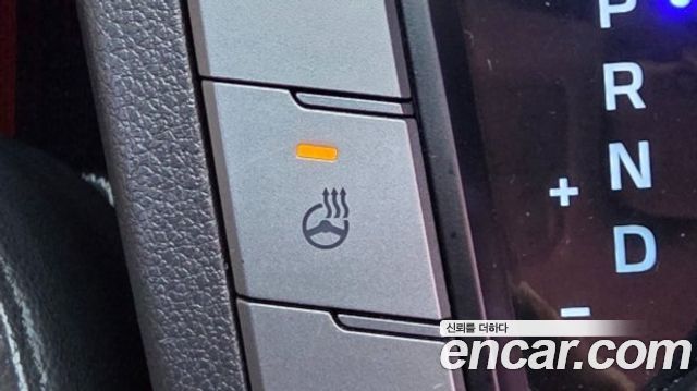 Hyundai AVANTE 2016 — photo 16