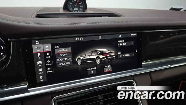 Porsche Panamera 2018 — photo 23