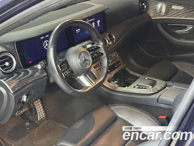 Mercedes-Benz E-Class 2021 — photo 3