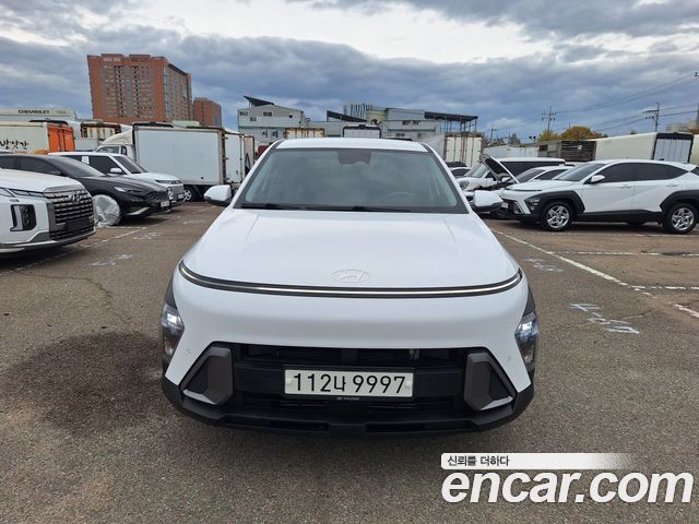 Hyundai Kona 2023 — photo 1