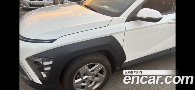 Hyundai Kona 2023 — photo 2