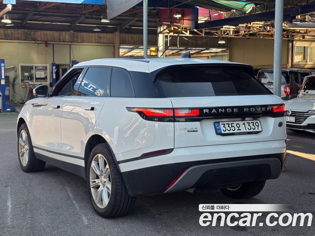 Land Rover Range Rover Velar 2018 — photo 2