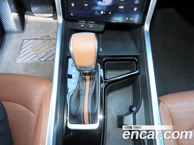 KG Mobility Torres 2023 — photo 10