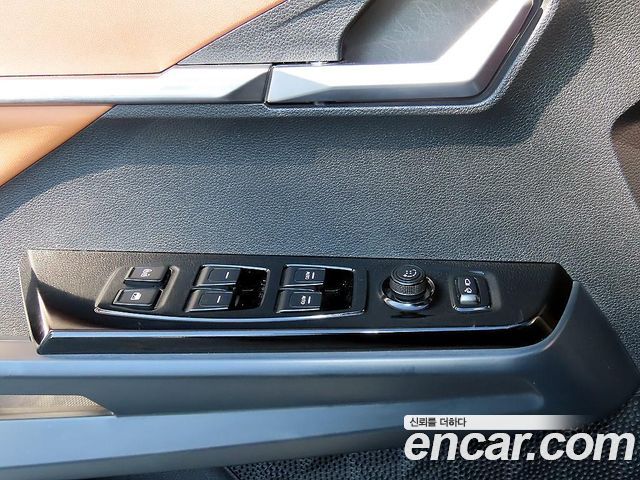 KG Mobility Torres 2023 — photo 11