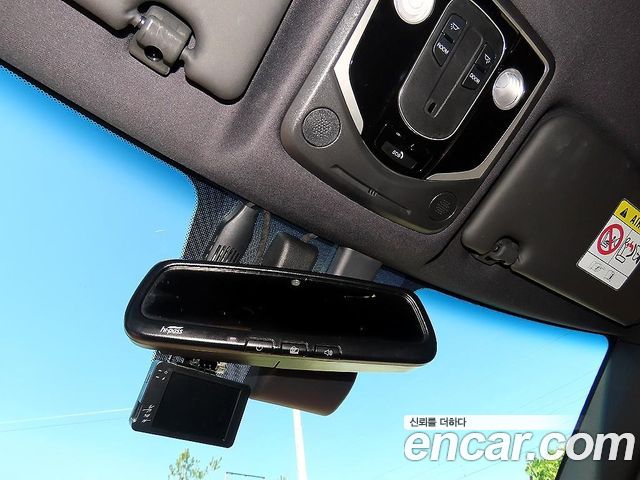 KG Mobility Torres 2023 — photo 15