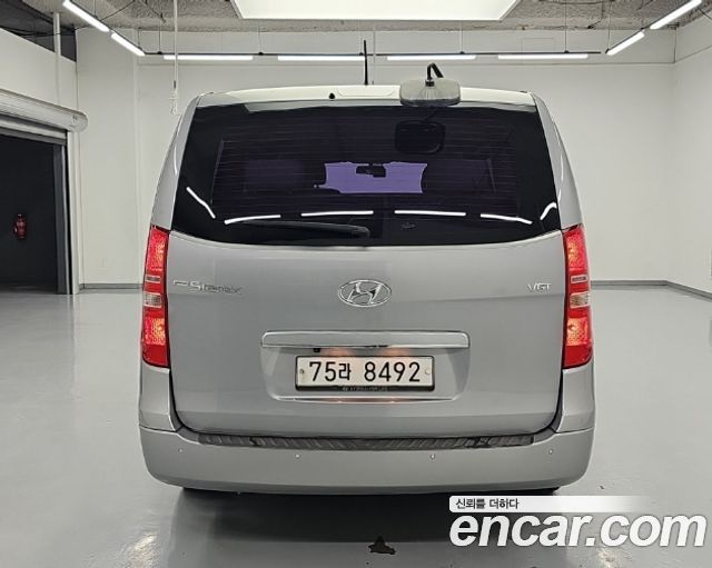 Hyundai Starex 2016 — photo 3