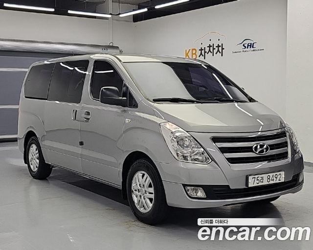 Hyundai Starex 2016 — photo 4