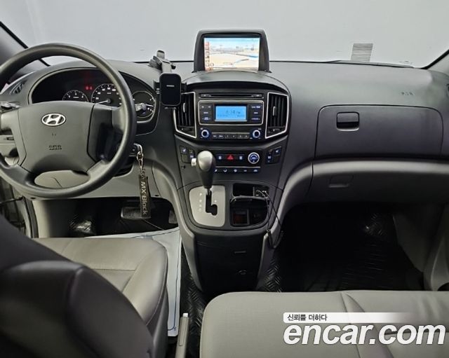 Hyundai Starex 2016 — photo 7