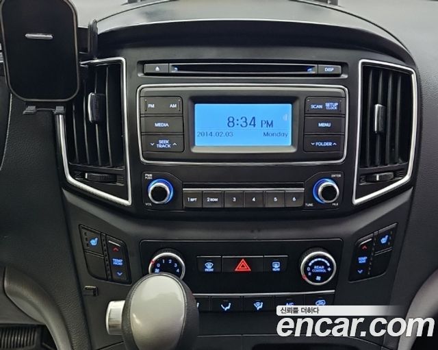 Hyundai Starex 2016 — photo 10