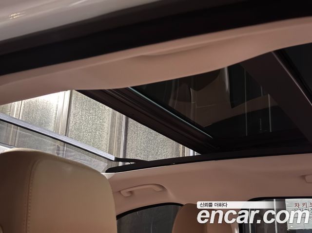 Jaguar F-PACE 2021 — photo 9