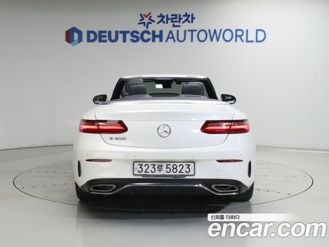Mercedes-Benz E-Class 2019 — photo 4