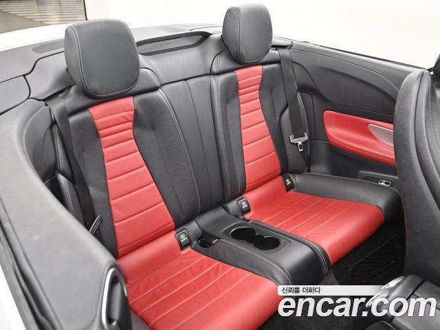 Mercedes-Benz E-Class 2019 — photo 12