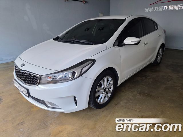 Kia K3 2016 — photo 1