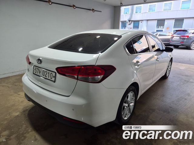 Kia K3 2016 — photo 4