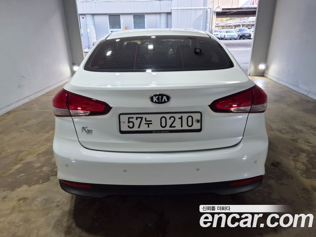 Kia K3 2016 — photo 5