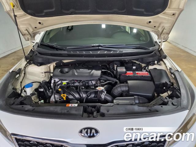 Kia K3 2016 — photo 11