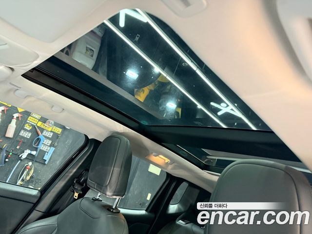 Jeep Renegade 2018 — photo 12
