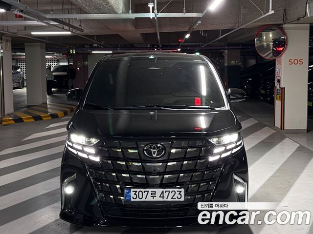 Toyota Alphard 2027 — photo 2