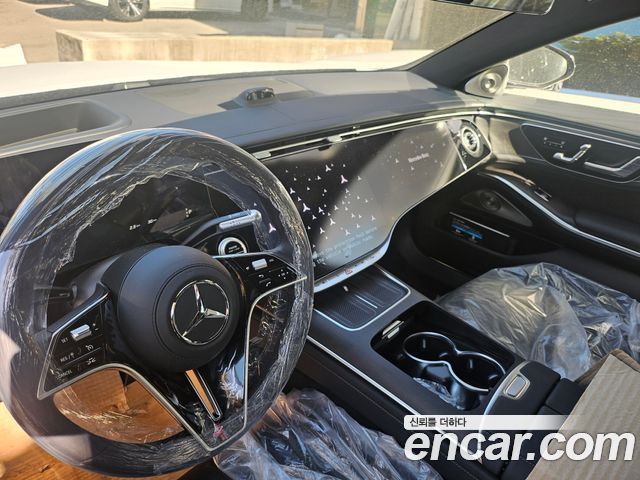 Mercedes-Benz S-Class 2027 — photo 6