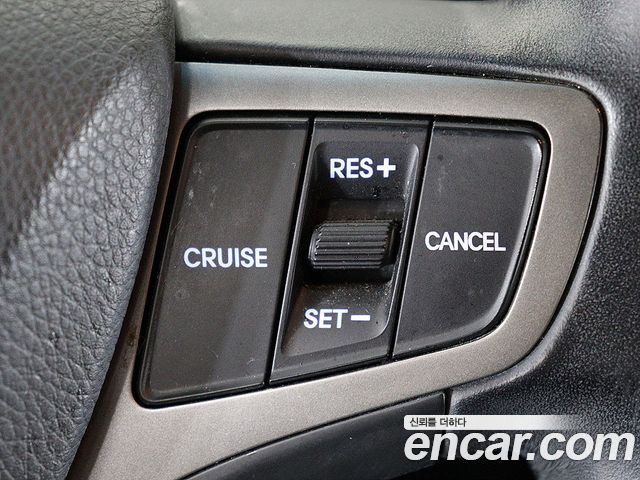 Hyundai i40 2016 — photo 12