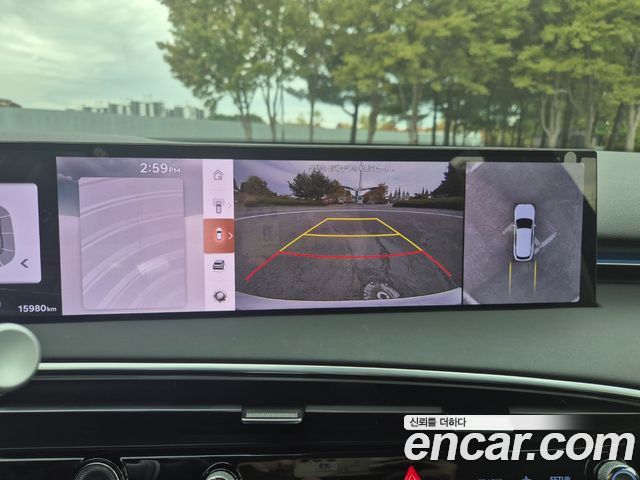Genesis GV70 2025 — photo 11
