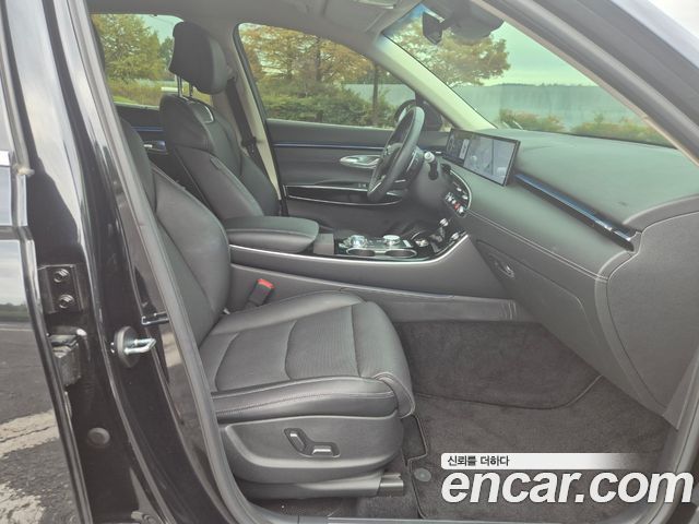 Genesis GV70 2025 — photo 17
