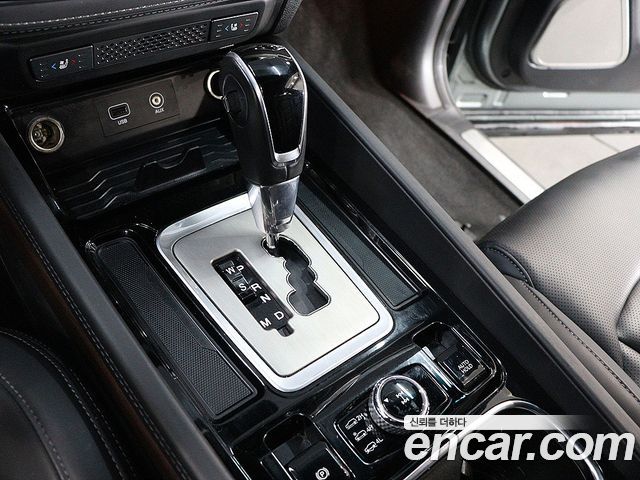 KG Mobility Rexton 2018 — photo 8