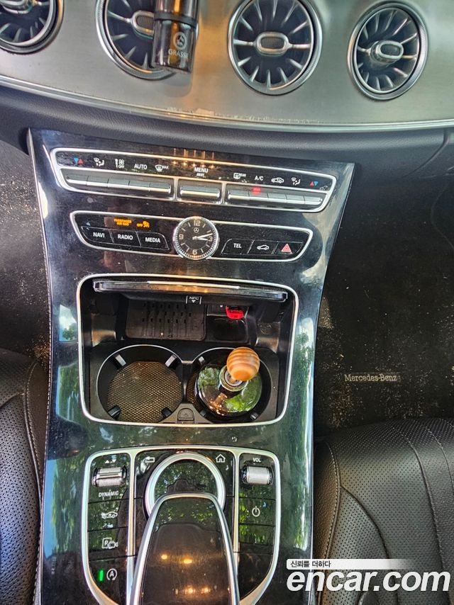 Mercedes-Benz CLS-Class 2019 — photo 11