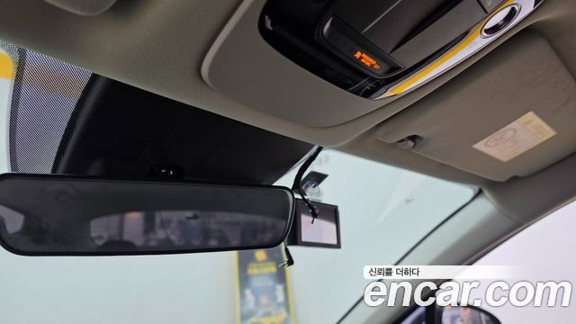 Kia K5 2023 — photo 18