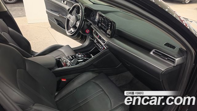Kia K5 2023 — photo 19