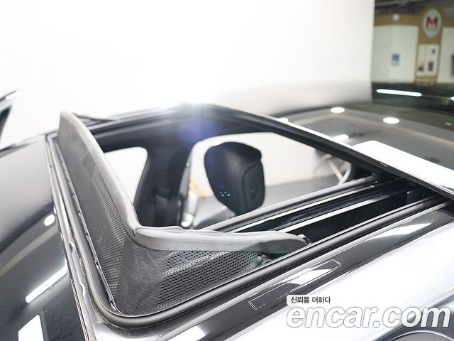 Mercedes-Benz S-Class 2021 — photo 12