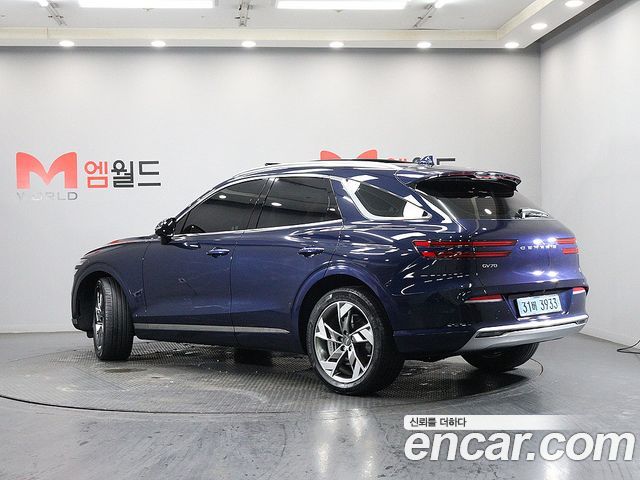 Genesis GV70 2022 — photo 3